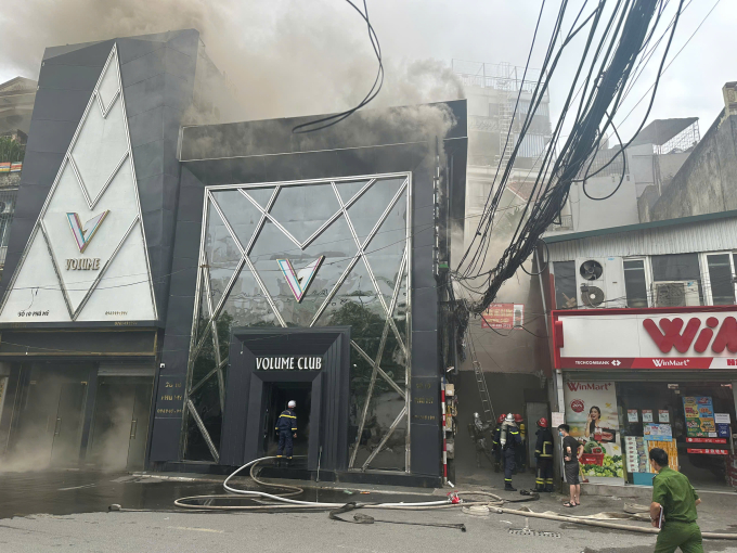 Hiện trường vụ cháy. Ảnh: Hoàng Thọ