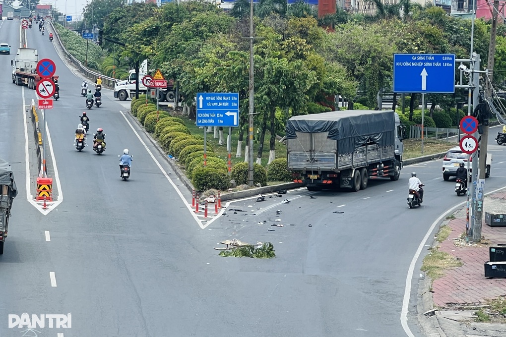 Trở lại phòng trọ sau lễ, gia đình 3 người bị xe tải cuốn vào gầm ở TPHCM - 1