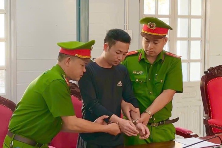 2 đối tượng cố ý gây thương tích ở xã Mường Sại, tỉnh Sơn La bị Cơ quan Cảnh sát điều tra Công an tỉnh Sơn La khởi tố, bắt tạm giam. Ảnh: Công an xã Chiềng Sại
