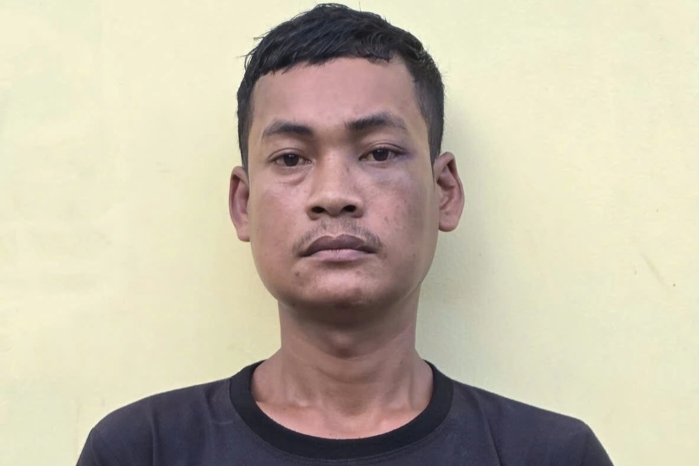 Khởi tố, bắt giam người mẹ và nhân tình bạo hành bé trai 2 tuổi ở TPHCM - 1