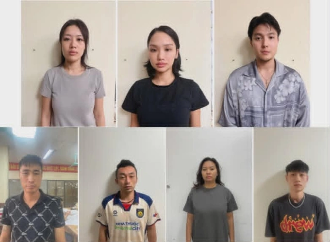 Miu Lê (giữa hàng đầu) cùng các bị can trong vụ án. Ảnh: Công an cung cấp,