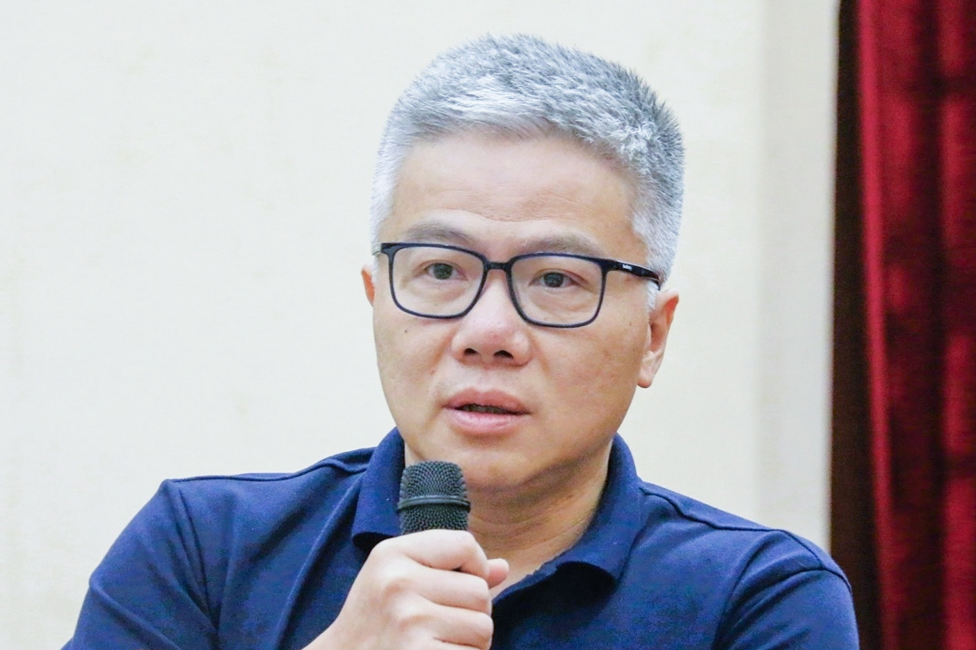 GS Ngô Bảo Châu: Lạm dụng AI, việc làm bài tập về nhà mất đi nhiều ý nghĩa