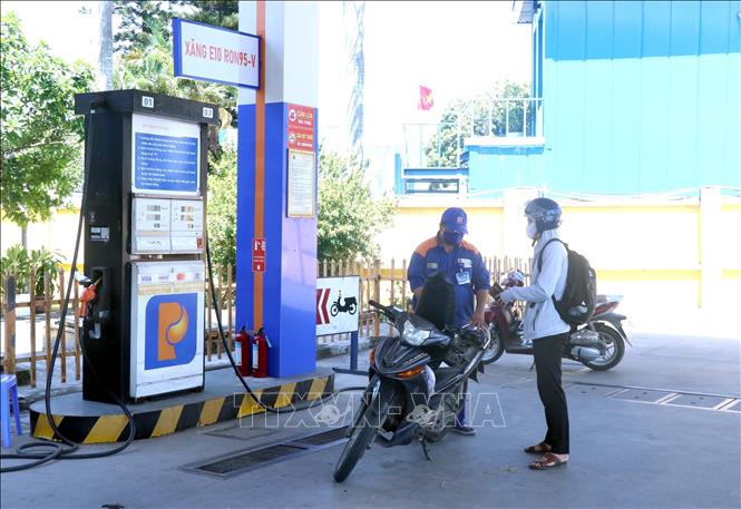 Hưng Yên: Tất cả cửa hàng xăng dầu Petrolimex đã bán xăng E10