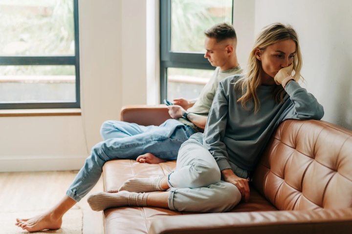 Hơn 1/3 phụ nữ hối hận về bạn đời: Nghiên cứu gây chấn động - Ảnh 2.
