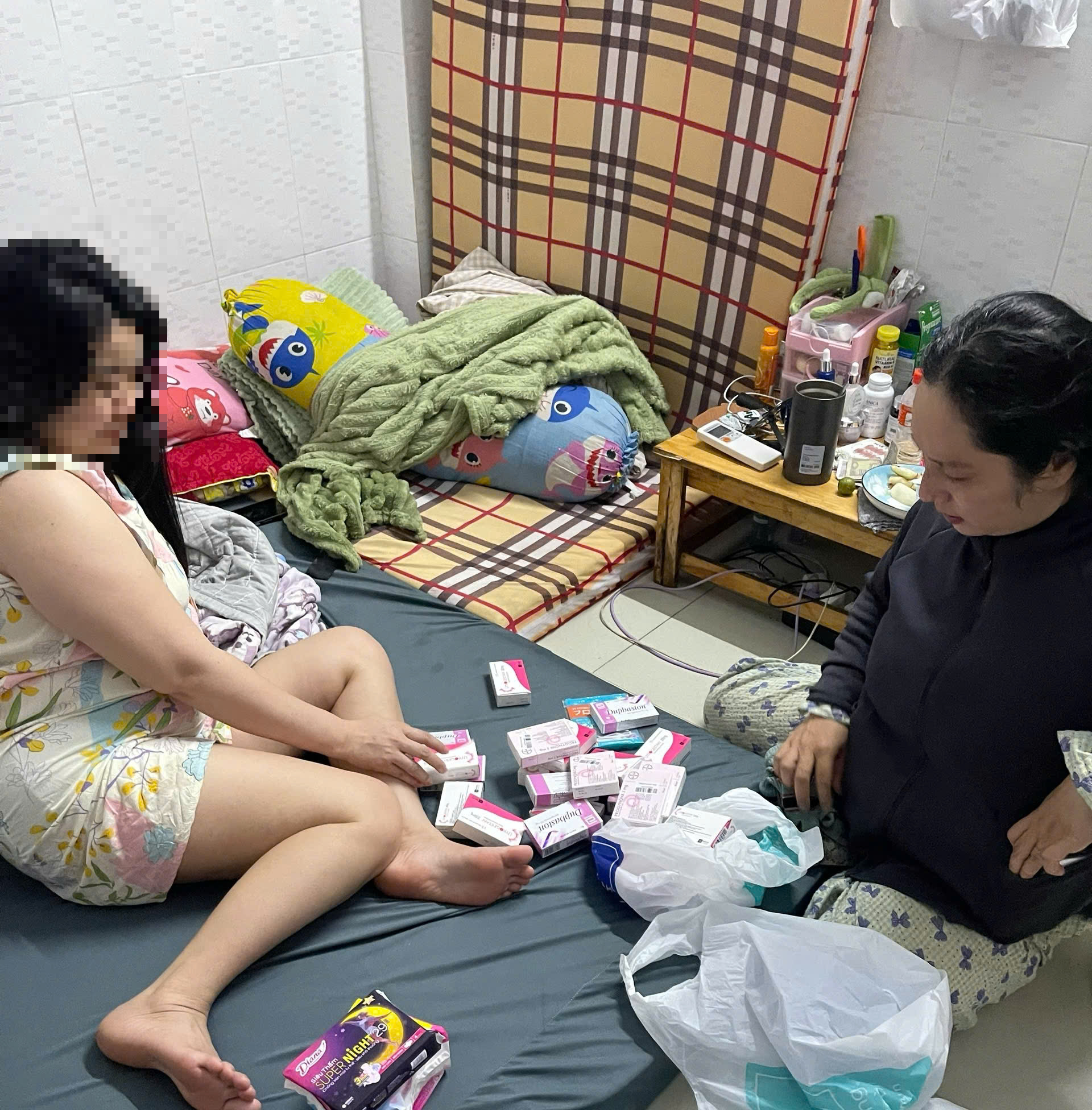Bên trong “lò” nuôi phụ nữ - Ảnh 6.