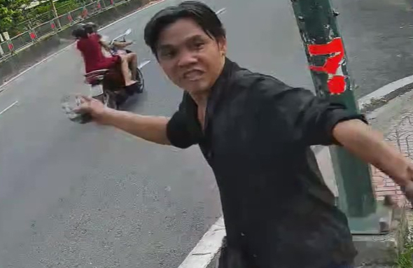 đập phá - Ảnh 1.