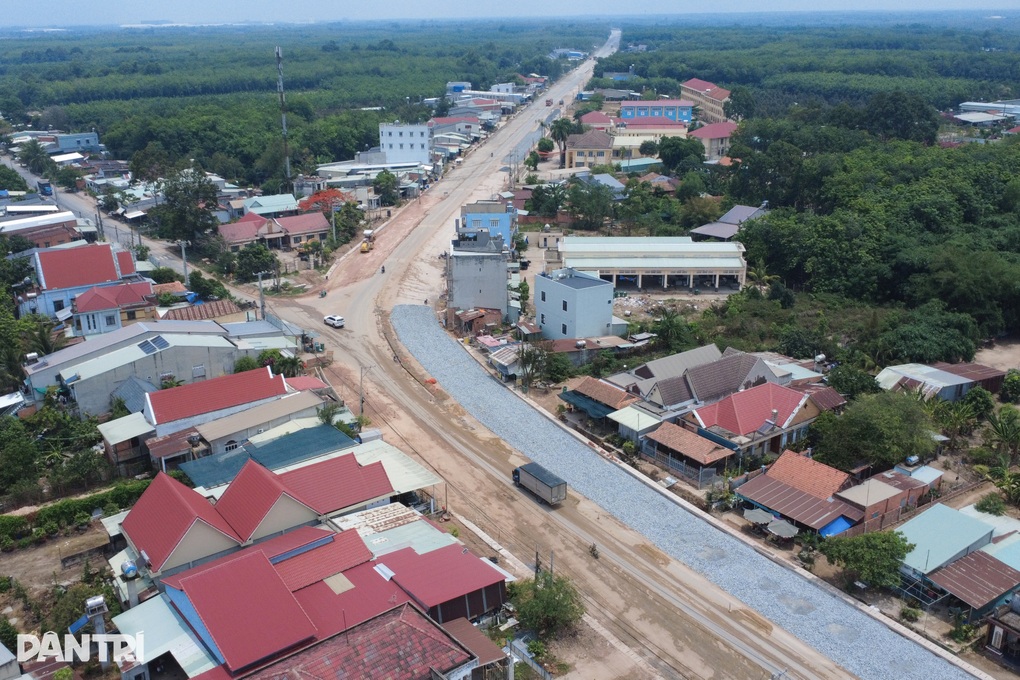 Tây Ninh giải thể 9 ban quản lý dự án đầu tư xây dựng khu vực - 2