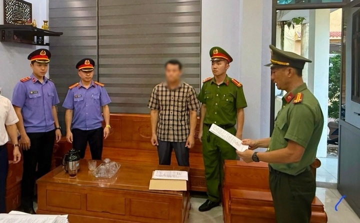Bat hieu truong, Truong tieu hoc anh 1