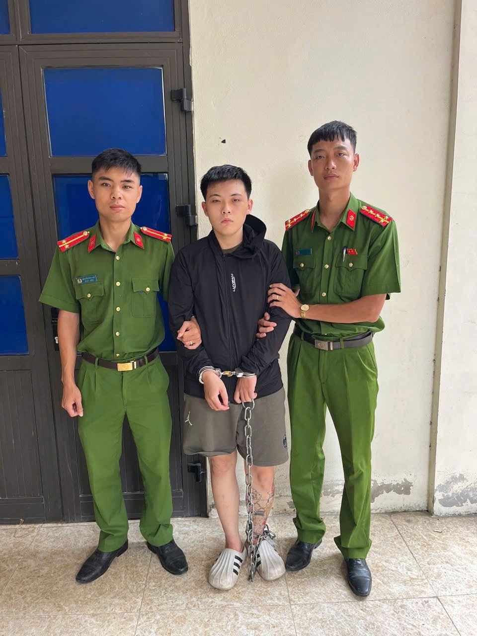 CÔNG AN XÃ BÌNH MINH BẮT GIỮ THÀNH CÔNG ĐỐI TƯỢNG TRUY NÃ VỀ TỘI GÂY RỐI TRẬT TỰ CÔNG CỘNG
