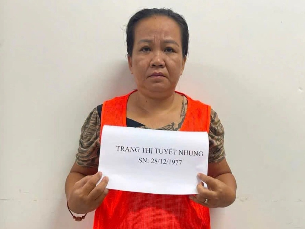 Người phụ nữ lừa bán xe thanh lý, chiếm đoạt hàng trăm triệu đồng ở TPHCM - 1 Người phụ nữ lừa bán xe thanh lý, chiếm đoạt hàng trăm triệu đồng ở TPHCM - 1