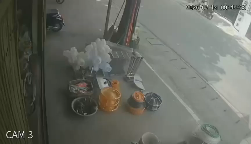 Camera ghi lại vụ việc