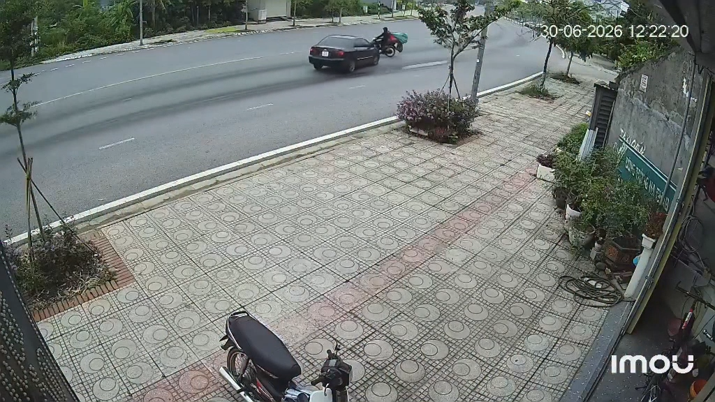 May vẫn còn cơ hội để nhìn nhau và balabala