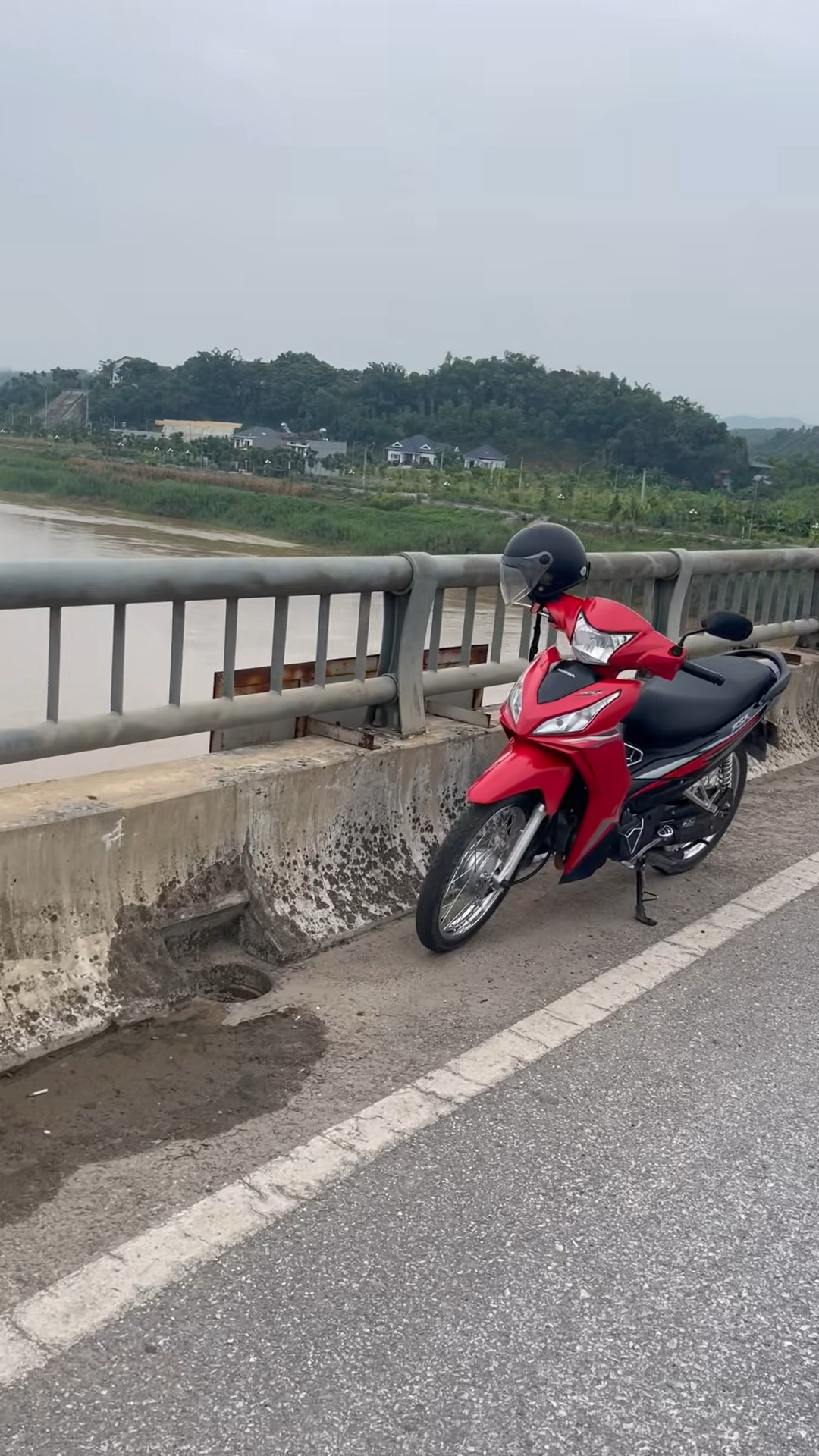 Video vụ việc trên cầu Tuần Quán