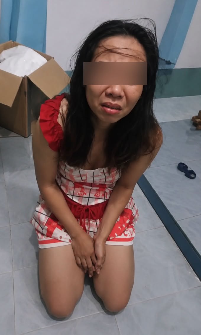 Bắt gặp vợ ngoại tình nhiều lần